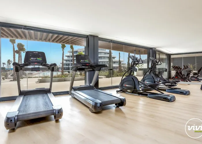 Apartamento Vivi Homes - Dali Pool, Sauna, Gym&sea View