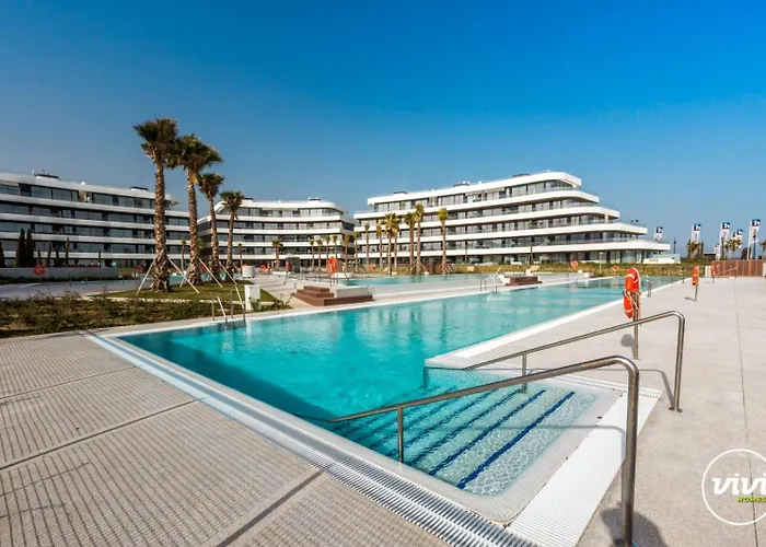 Apartamento Vivi Homes - Dali Pool, Sauna, Gym&sea View *