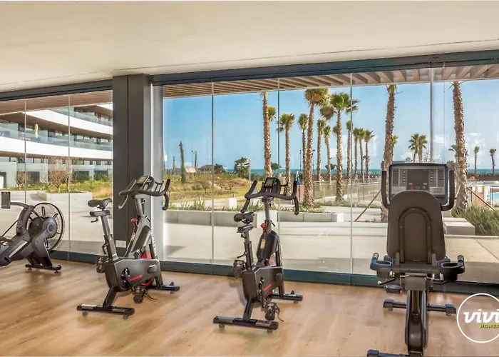 Apartamento Vivi Homes - Dali Pool, Sauna, Gym&sea View