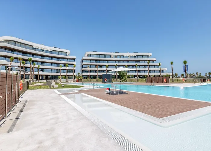 Apartamento Vivi Homes - Dali Pool, Sauna, Gym&sea View