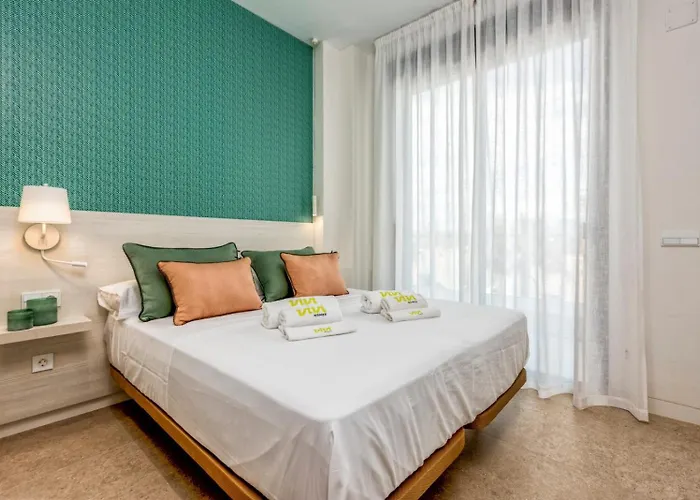 Vivi Homes - Dali Pool, Sauna, Gym&sea View